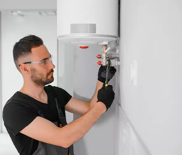 Expert Plumber for Water Heater Expansion Tank Installation in Cliffside Park, NJ